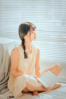 美女淋浴